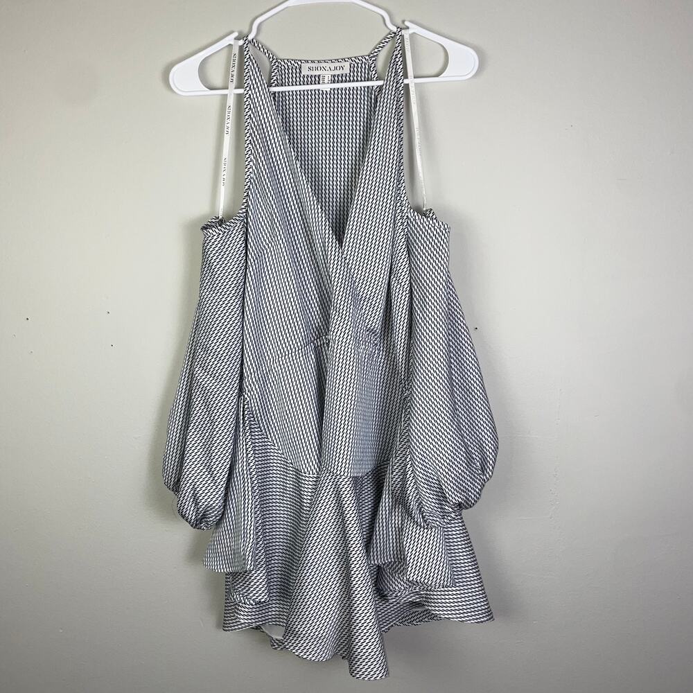 Shona Joy Dress Off Shoulder Size‎ 2
